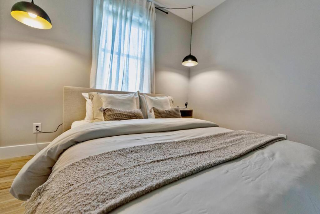 Brand New Cozy Modern Bungalow W/Hot Tub+Movieroom 7 Min From Uptown 夏洛特 外观 照片